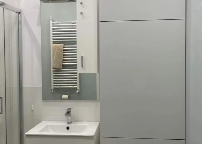 Cozy Apartment Near Lazienki Royal Park * ורשה